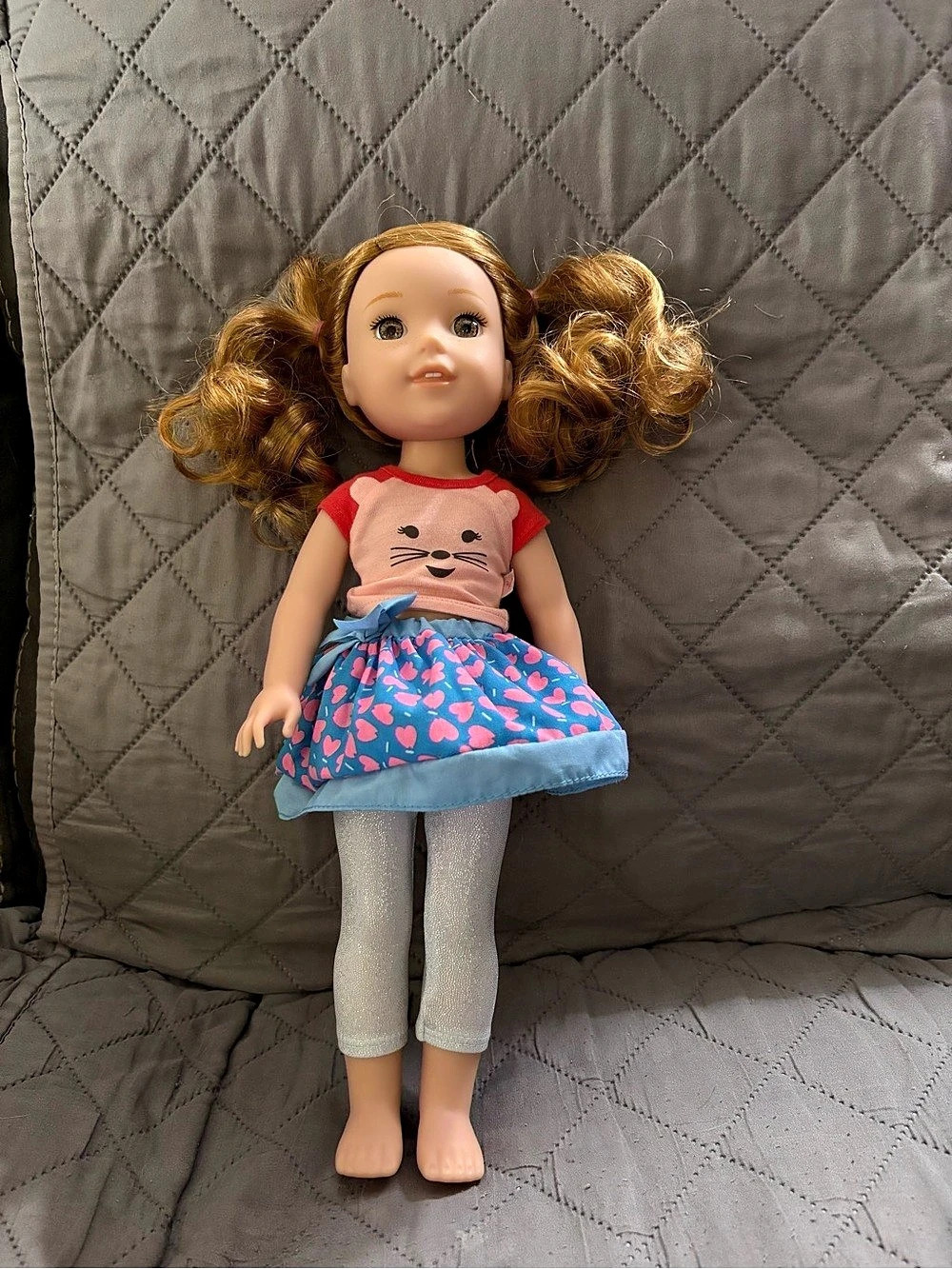 American Girl 1186 MJ, 11 NL 18-Inch Doll Pink & Blue